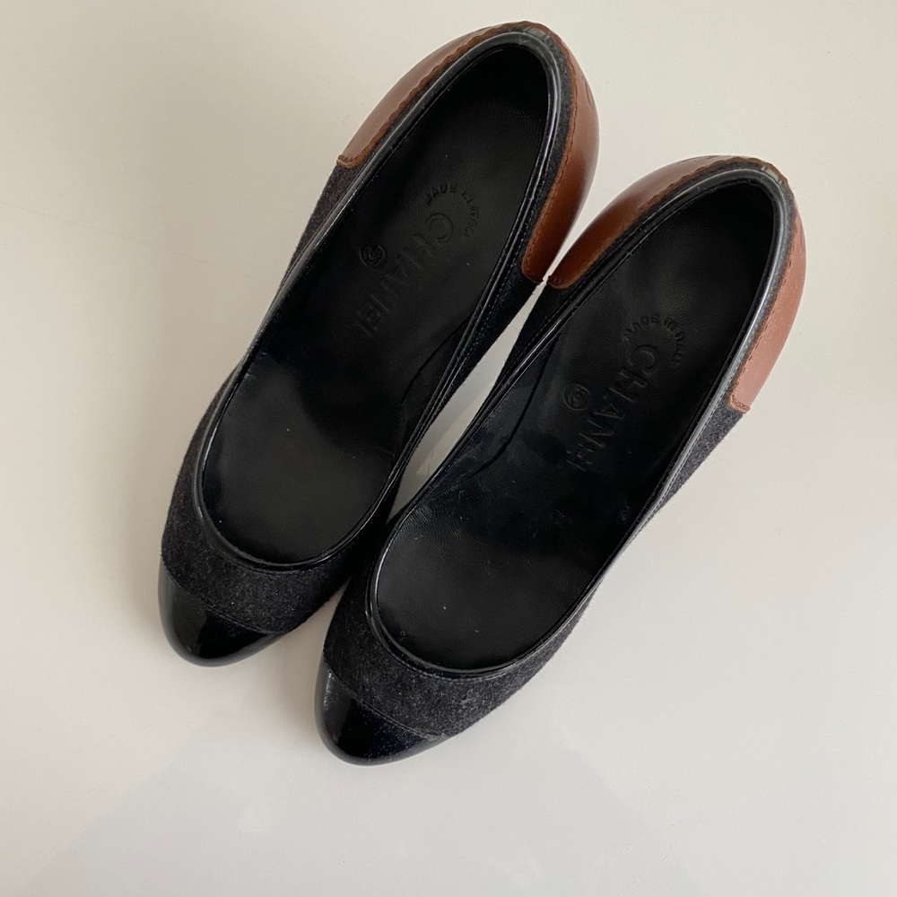 Chanel Heels - Picture 4 of 7